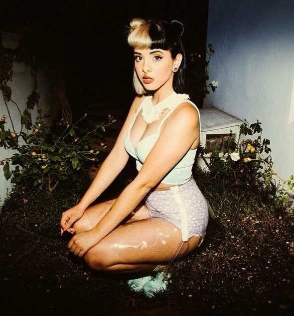 51 Hottest Melanie Martinez Big Butt Pictures That Will Make Your Heart Pound For Her 2