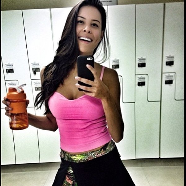 Octagon girls are like cheerleaders, but better; we are celebrating! (37 Photos) 136