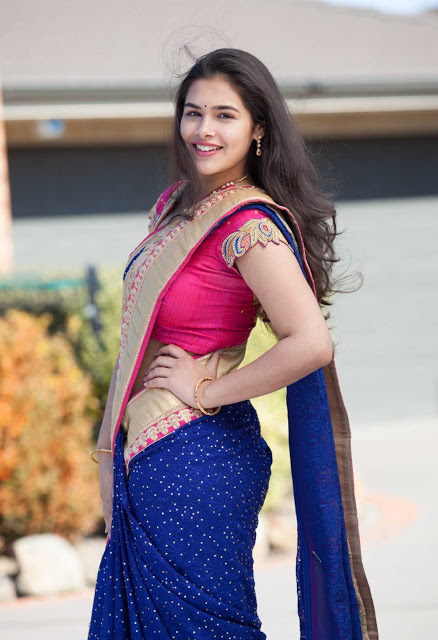Telugu Actress Divi Prasanna Latest Hot Pics In Saree 5