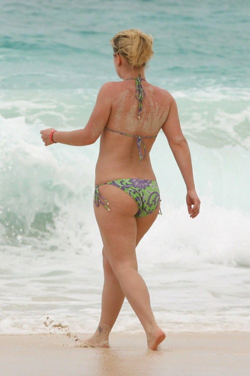 hqcelebritiescom:Kelly Clarkson 412 High Quality Pictures412... 10