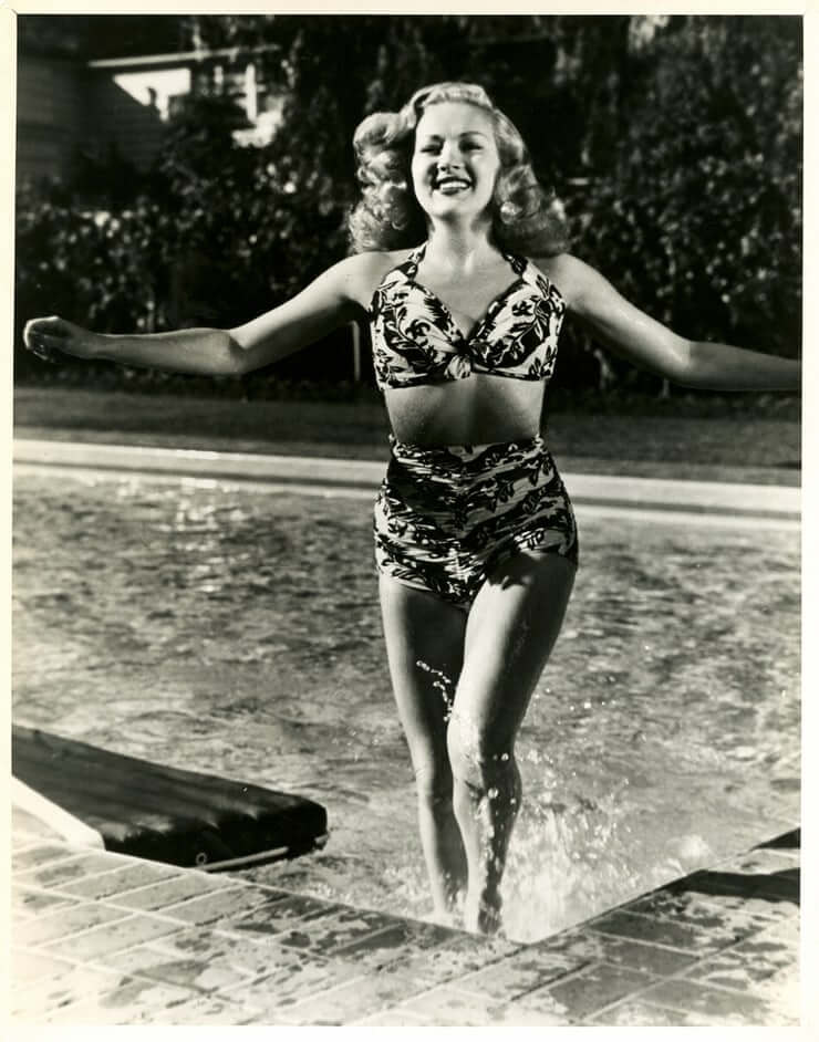 51 Hottest Betty Grable Bikini pictures Are An Embodiment Of Greatness 14