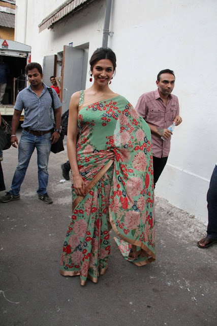 Deepika Padukone Stills At Hindi Movie Promotions 42