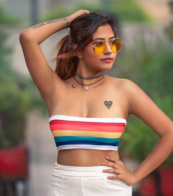 Indian Model Latest Hot Photoshoot Pics 25