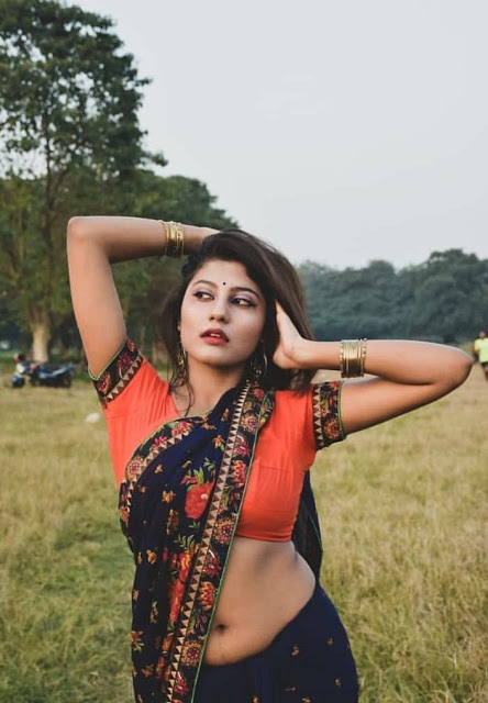 Hot Indian Model Latest Photoshoot Pics Saree 8