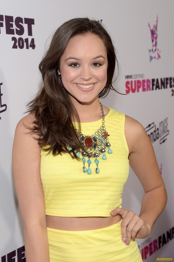 51 Sexy Hayley Orrantia Boobs Pictures Are Simply Excessively Enigmatic 19
