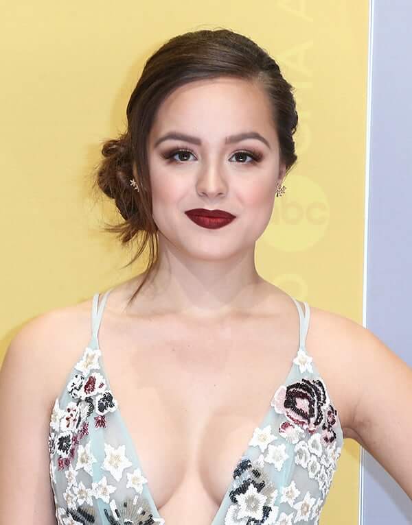 51 Sexy Hayley Orrantia Boobs Pictures Are Simply Excessively Enigmatic 158