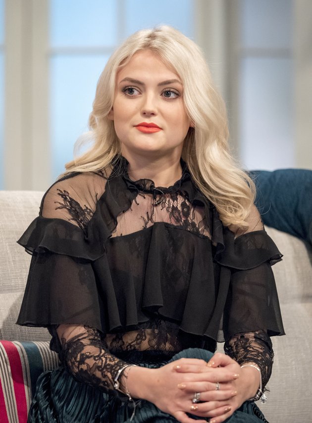 51 Lucy Fallon Nude Pictures Will Make You Slobber Over Her 108