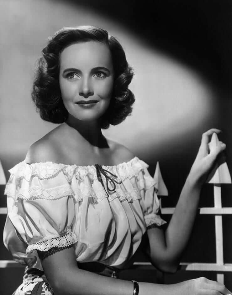 51 Hottest Teresa Wright Bikini Pictures Are Hot As Hellfire 35