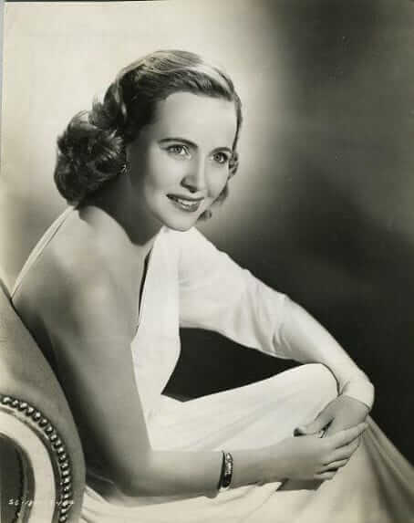 51 Hottest Teresa Wright Bikini Pictures Are Hot As Hellfire 172