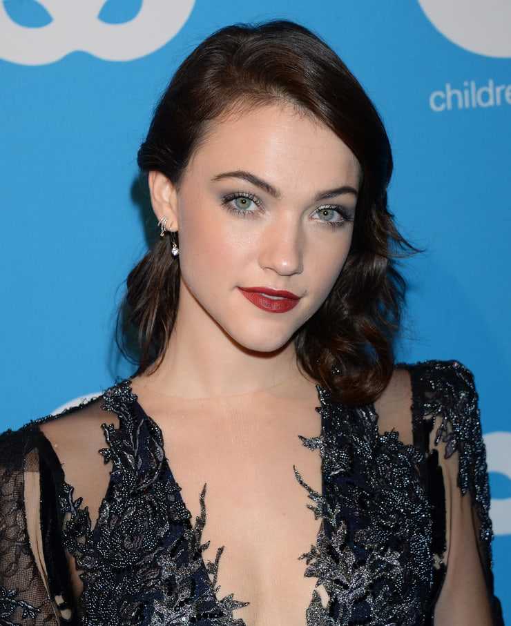 51 Sexy Violett Beane Boobs Pictures Are Hot As Hellfire 25