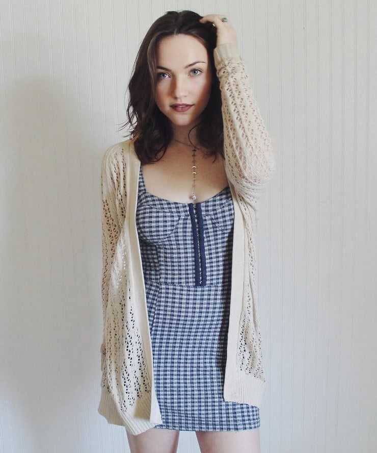 51 Sexy Violett Beane Boobs Pictures Are Hot As Hellfire 38