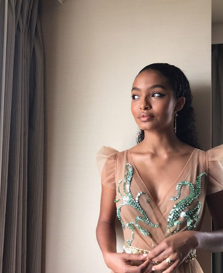 51 Sexy Yara Shahidi Boobs Pictures Will Expedite An Enormous Smile On Your Face 48
