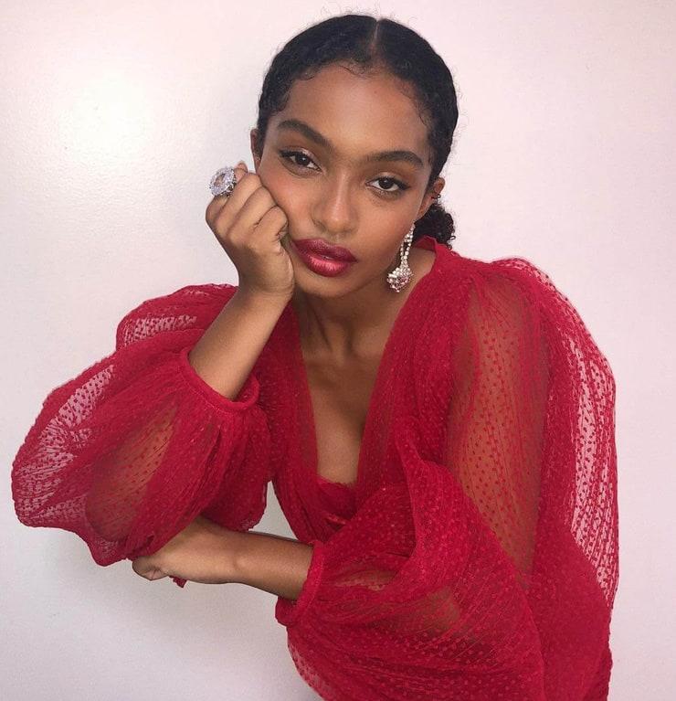 51 Sexy Yara Shahidi Boobs Pictures Will Expedite An Enormous Smile On Your Face 88