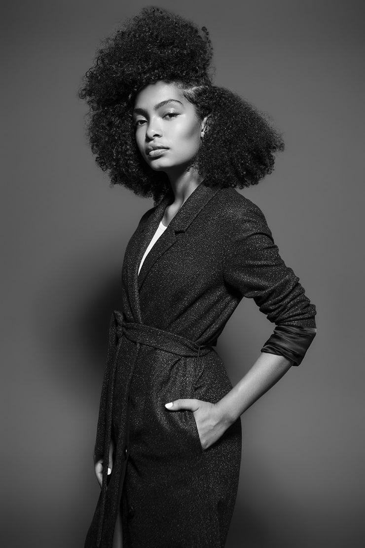 51 Sexy Yara Shahidi Boobs Pictures Will Expedite An Enormous Smile On Your Face 20