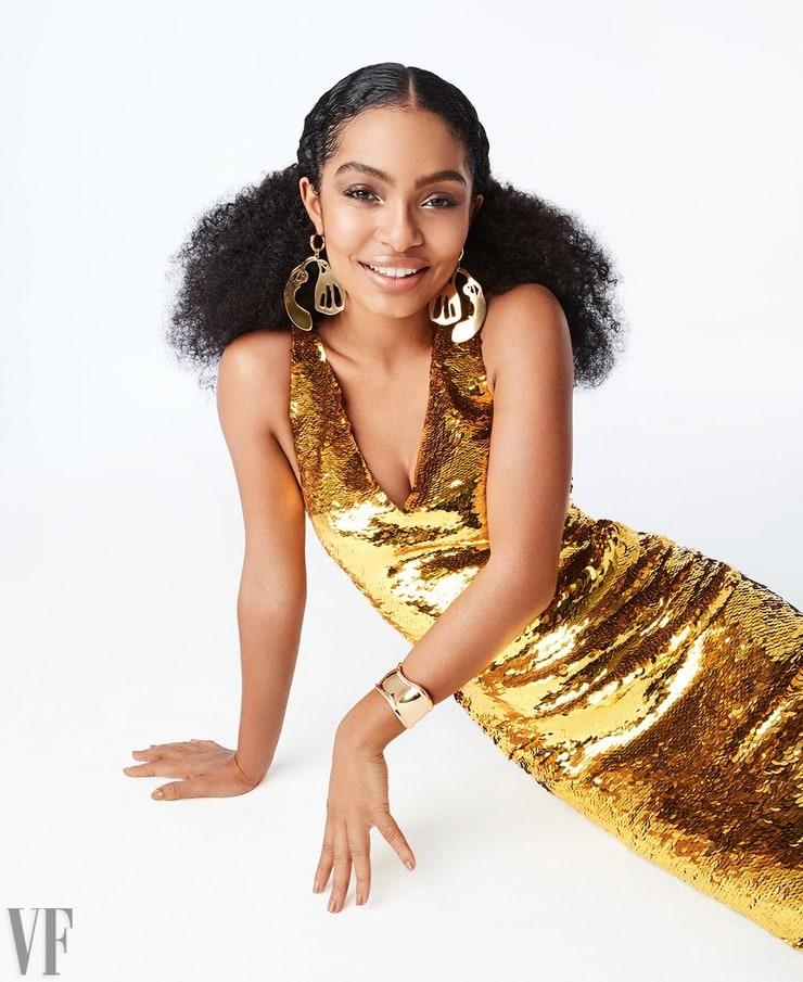 51 Sexy Yara Shahidi Boobs Pictures Will Expedite An Enormous Smile On Your Face 17