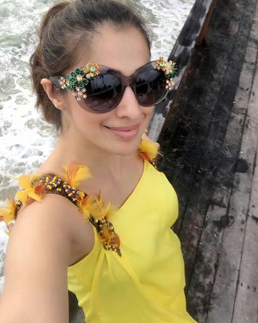 Actress Lakshmi Rai Latest Hot Instagram Pics 7