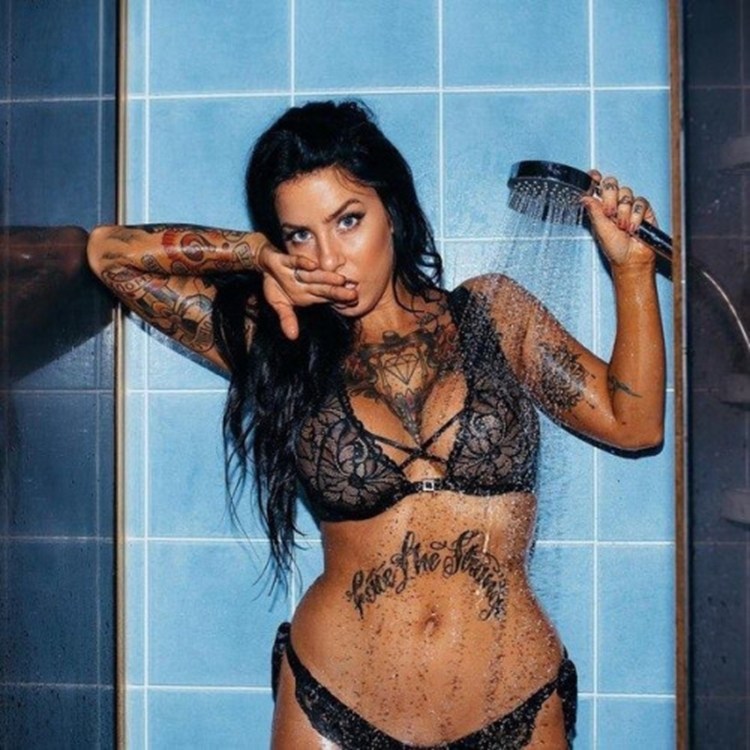 This Is Why I Love Badchix With Tattoos