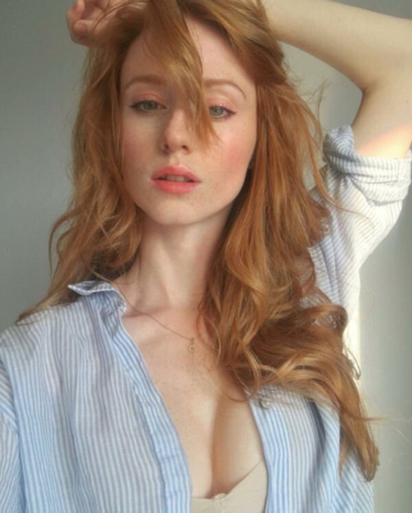 Redhead Beauties (47 pics)