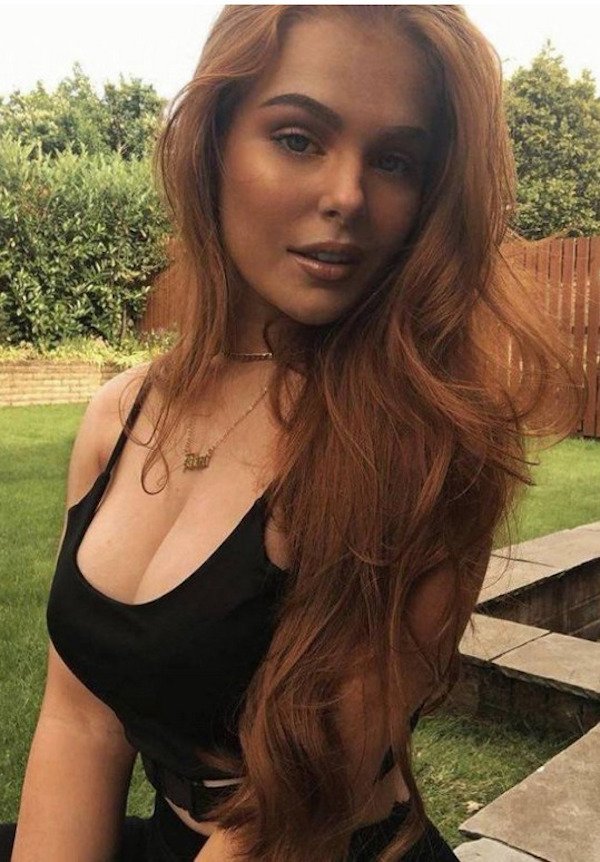 46 Sexy Redhead Beauties 41