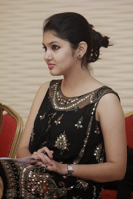 Tamil Actress Gayathri Suresh Latest Image Gallery 62