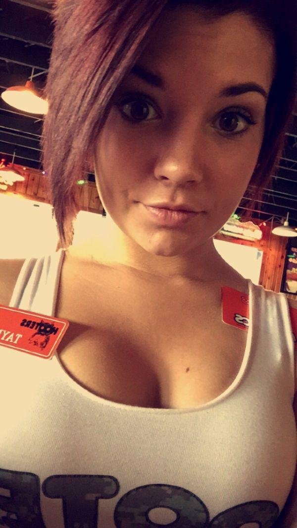 Sexy Girls Being Naughty at Work : Chivettes bored at work (30 Photos) 63