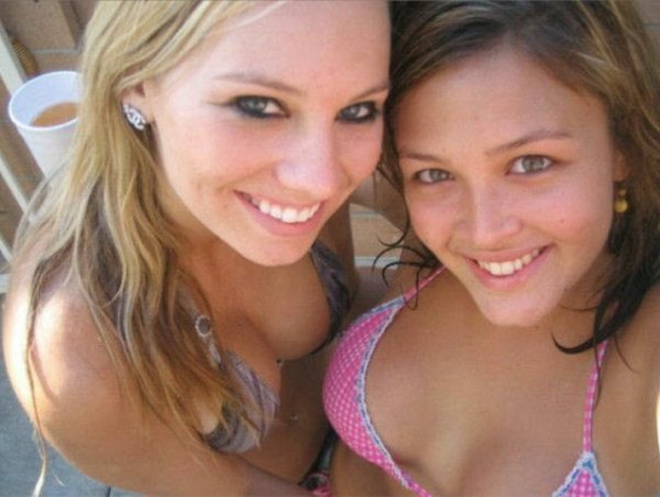 Choose Left Or Right 2 Sexy Hot Girls Group Photos 2020 Compilation (50 Photos) 420
