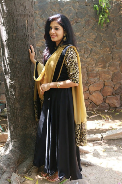 Sshivada Tamil Actress Looking Cute In Black Dress 4