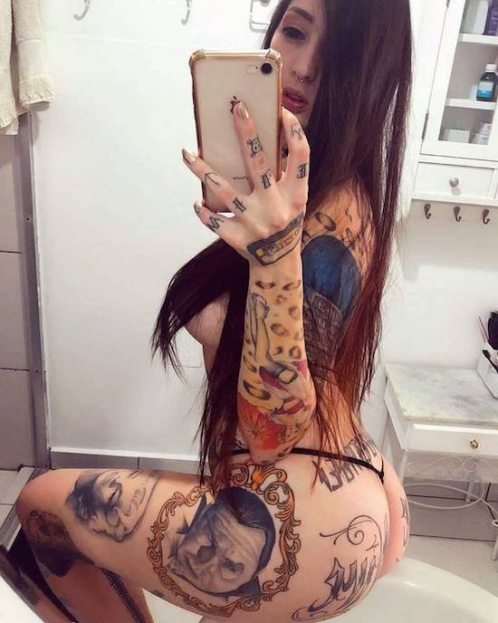 If tattoos are your weakness then get in here (45 Photos) 40