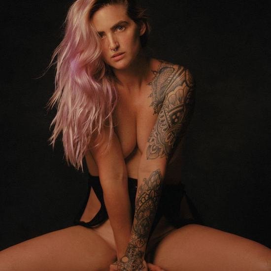 If tattoos are your weakness then get in here (45 Photos) 43