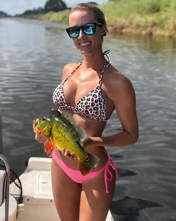 Vicky Stark is the catch of the year (32 Photos) 13