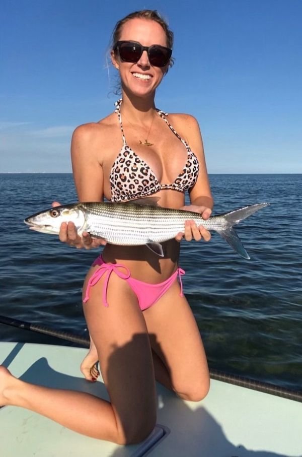 Vicky Stark is the perfect way to reel in Hump Day (Video+21 Photos) 53