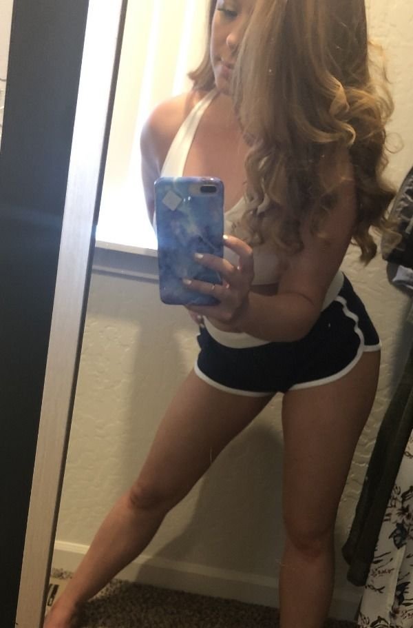Sexy Hot Redhead blonde Girl Photos – Rachel Anne Lise from the great state of Montana (25 Photos) 10