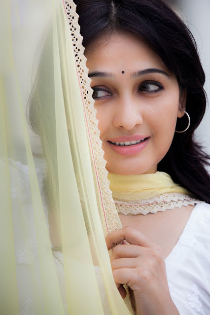 Cute Actress Aavaana Photoshoot stills 3