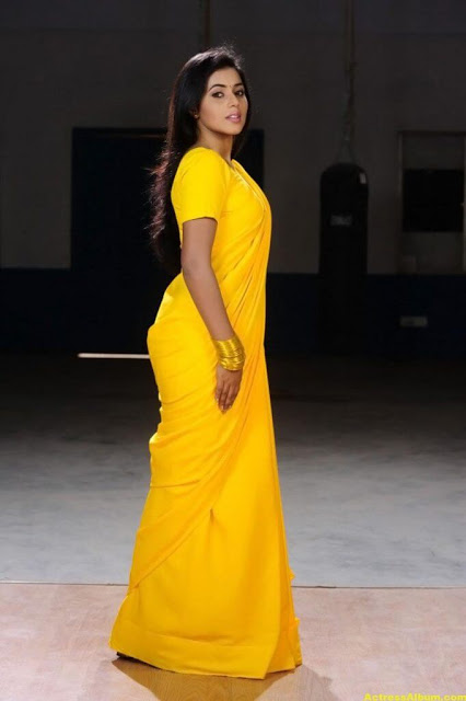 Actress Poorna Latest Stunning Pics In Yellow Saree 76