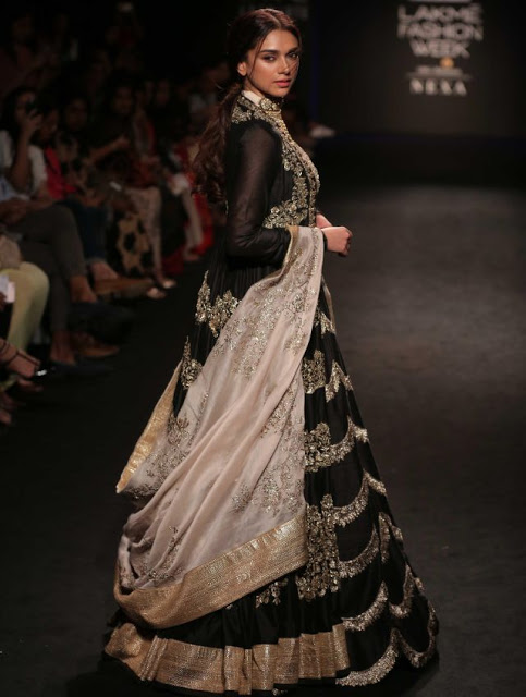 Aditi Rao Stills At Lakme Fashion Week 7