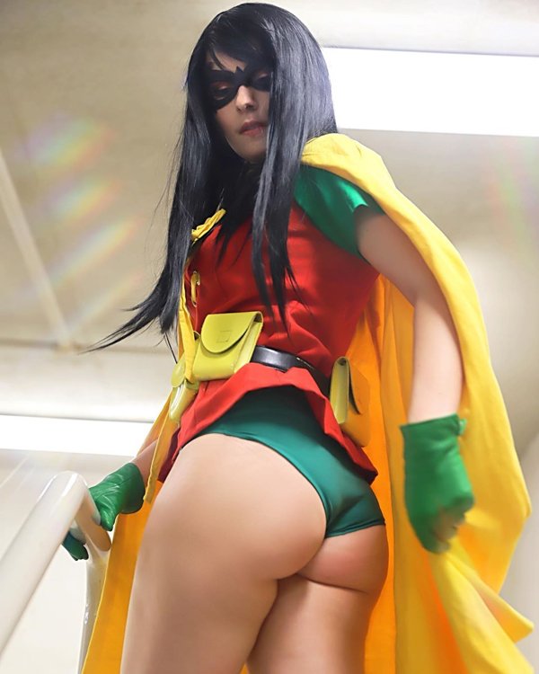 There’s a fine line between cute/sexy cosplay and Maggie nails it 100% true (26 Photos) 81