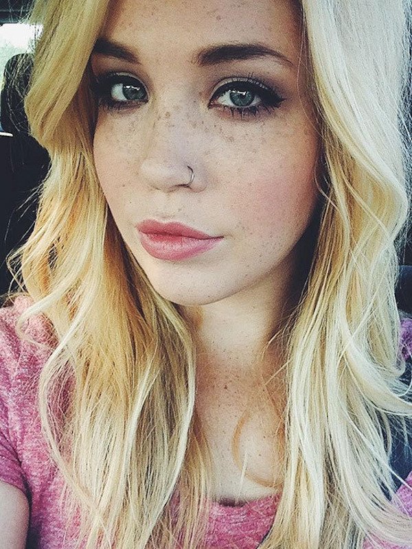 Hot and Sexy Girls with Freckles – Freckles are the best way to end a Monday (35 Photos) 25