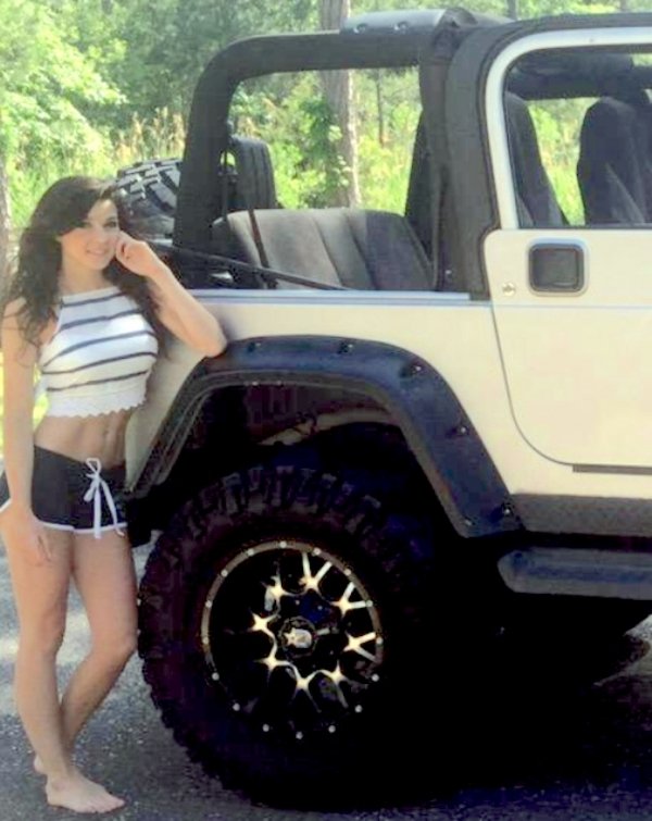 Jeeps Sexy Hot Country Girls Photos Out Doors Chicks Off Road Pictures (69 Photos JEEP chicks ) 632