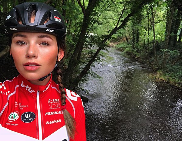 Sporty Girlsin Instagram: Pro cyclist Puck Moonen is riding her way into our hearts, sport legend (52 Photos) 216