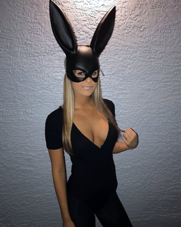 Sexy Playboy Bunny Costumes. Sexy costumes are one of the reasons we love Halloween (67 Photos) 102