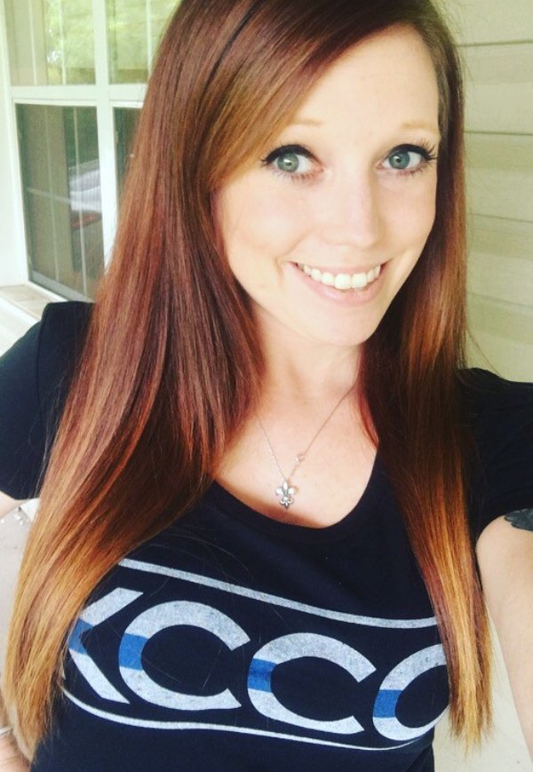 Smokin’ hot redheads on a sizzling late-summer day (40 Photos) 18