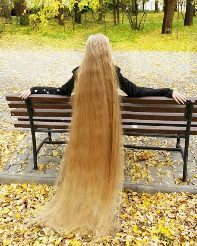 Ukrainian Rapunzel With 1,8 Meter Long Hair (23 pics)