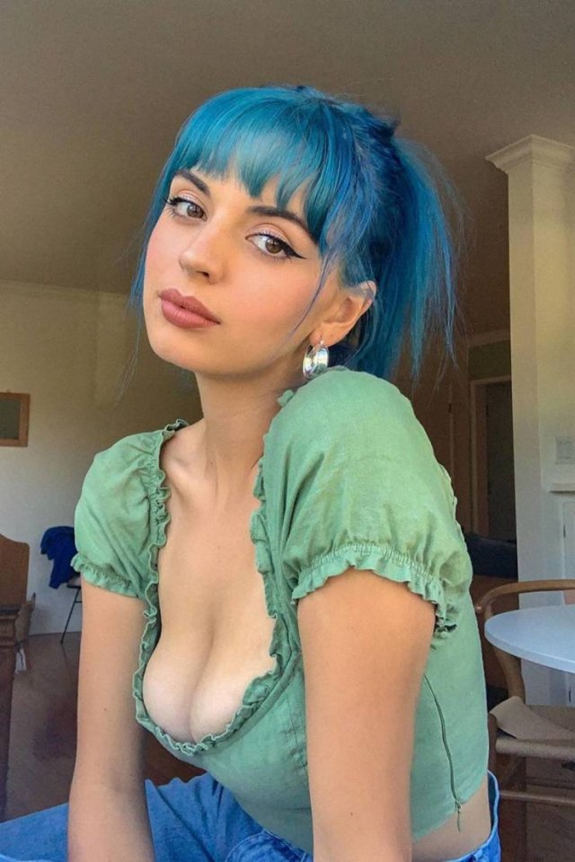 50 Hot Girls With Dyed Hair 14