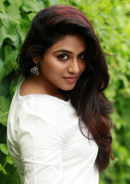 Tamil Actress Indhuja Ravichandran Latest Cute Pics 20