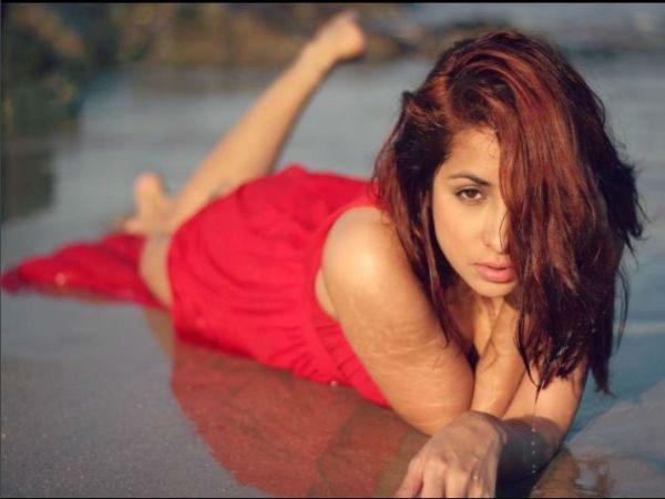 Actress Madhura Naik Latest Hot Photoshoot Stills 29