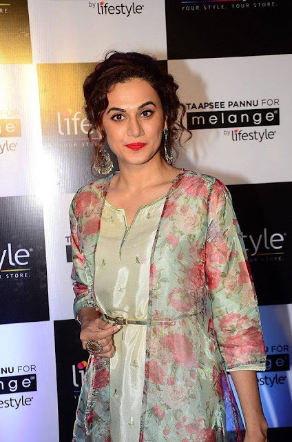 Beautiful Actress Taapsee Pannu Latest Stills At Event 126