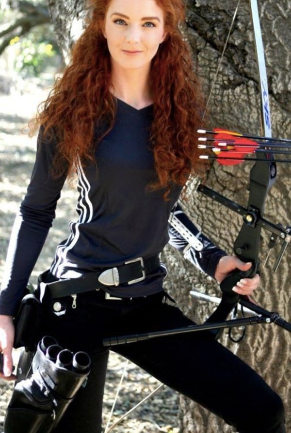 Pics of Sexy Hot Archery Bow Arrow Hunting Girls (57 Photos) 205