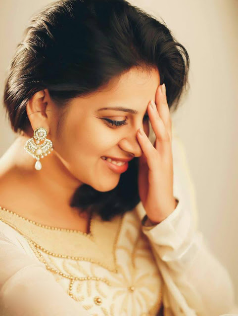 Actress Anna Rajan Latest Cute Image Gallery 7