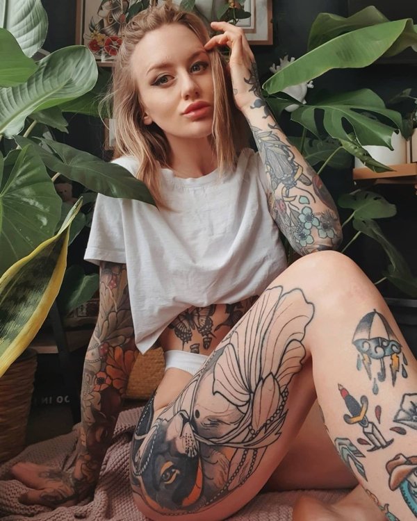 These inked beauties are bringing a little more art to our lives (31 Photos) 22