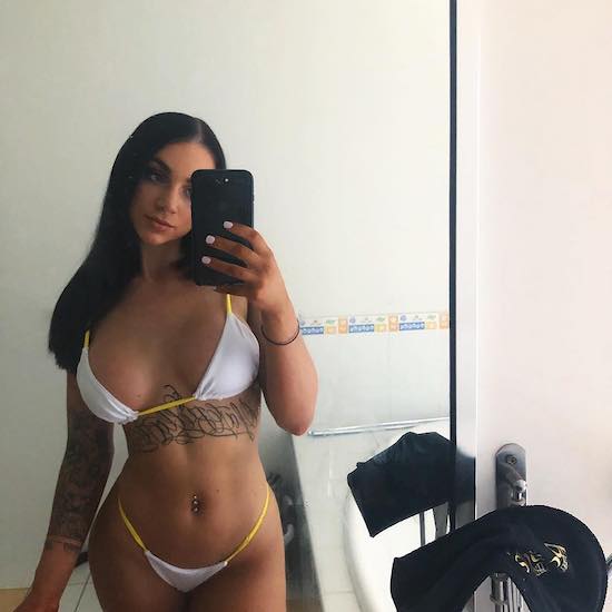 INSTA BABE OF THE DAY – 10